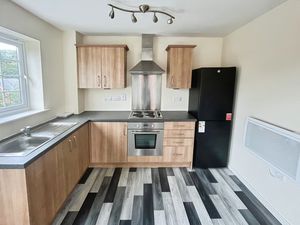Kitchen- click for photo gallery